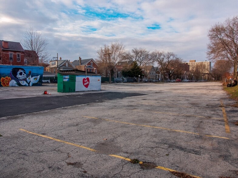 More Photos Of 1912 S California Ave, Chicago Land For Lease