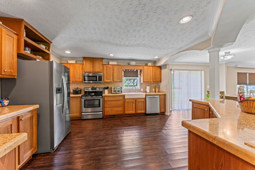 More Photos Of 104 Circle Rd, Newport Manufactured Housing Mobile Home Park For Sale