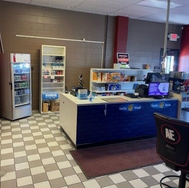 More Photos Of 7901 N Alpine Rd, Loves Park Freestanding For Sale