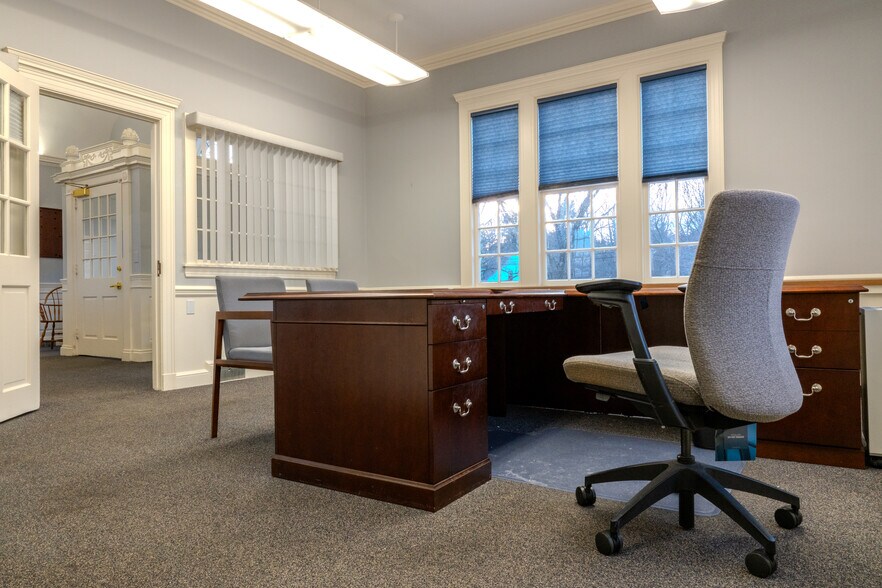 More Photos Of 1 River St, Norwell Bank For Lease