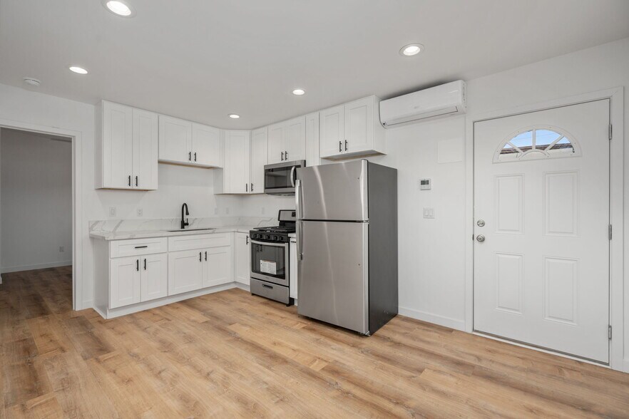 More Photos Of 4161 Clairemont Mesa Blvd, San Diego Apartments For Sale