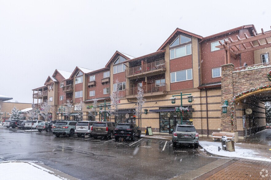 More Photos Of 2010-2151 N Main St, Coeur d'Alene Apartments For Lease