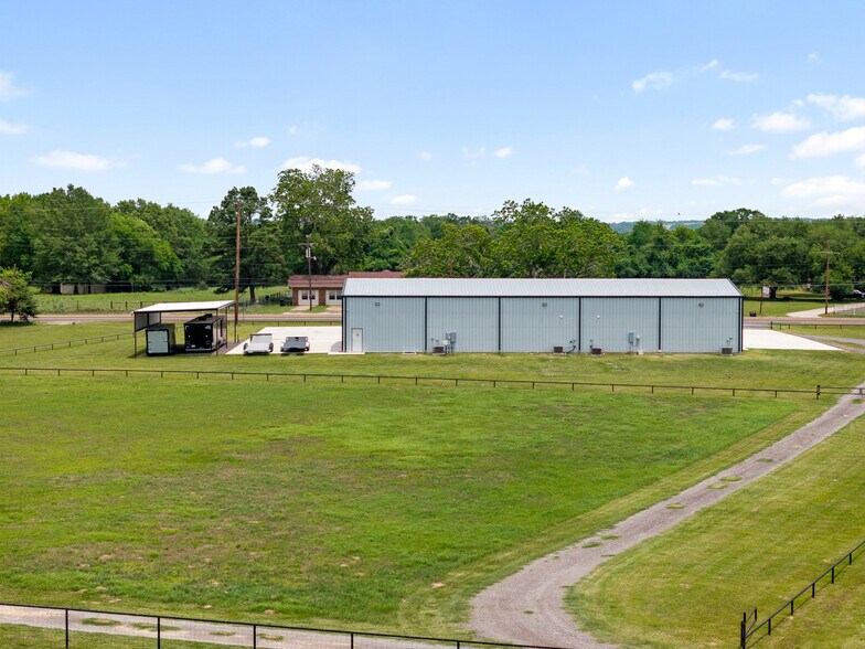 More Photos Of 1229 TX-36, Caldwell General Retail For Sale