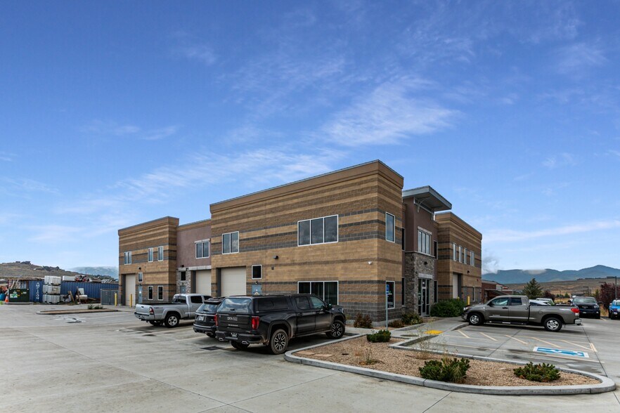 Primary Photo Of 661 E Parkway Dr, Park City Warehouse For Lease