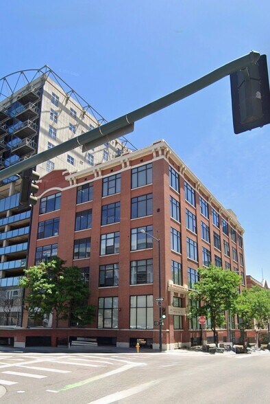 More Photos Of 2000 Arapahoe St, Denver Loft Creative Space For Lease