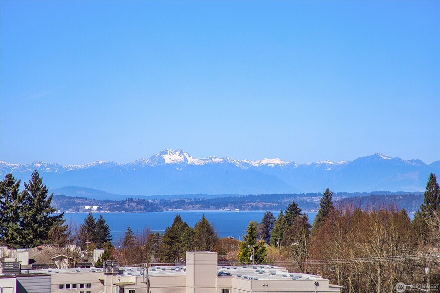 More Photos Of 6318 41st Ave SW, Seattle Apartments For Sale