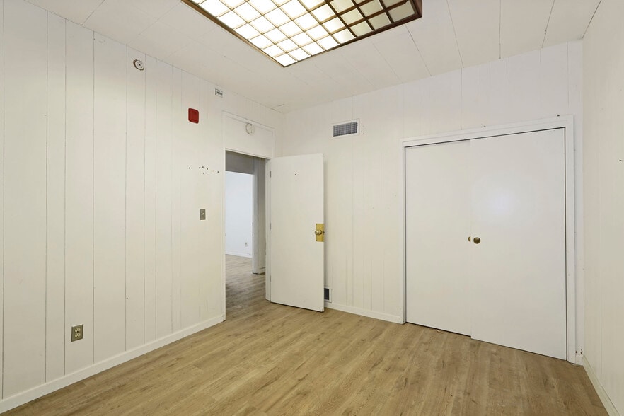 More Photos Of 512 W Harding Way, Stockton Medical For Sale