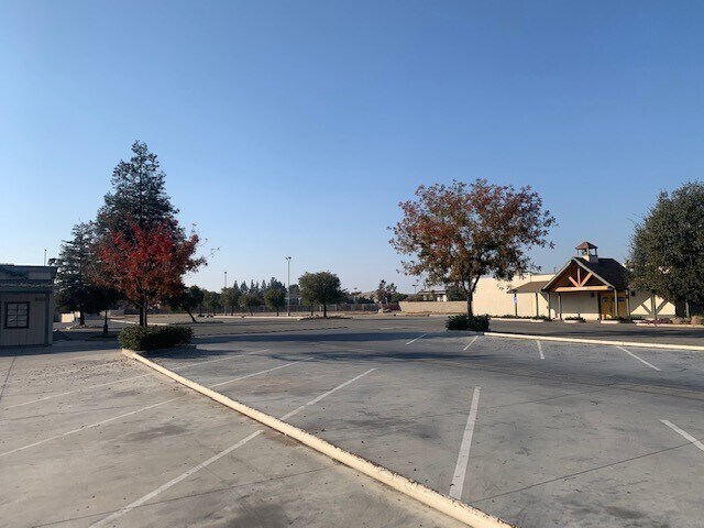 More Photos Of 6101 Knudsen Dr, Bakersfield Lodge Meeting Hall For Sale