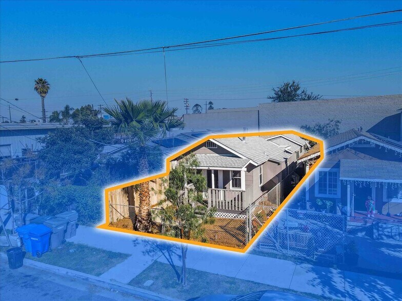 More Photos Of 1425 Coolidge Ave, National City Apartments For Sale