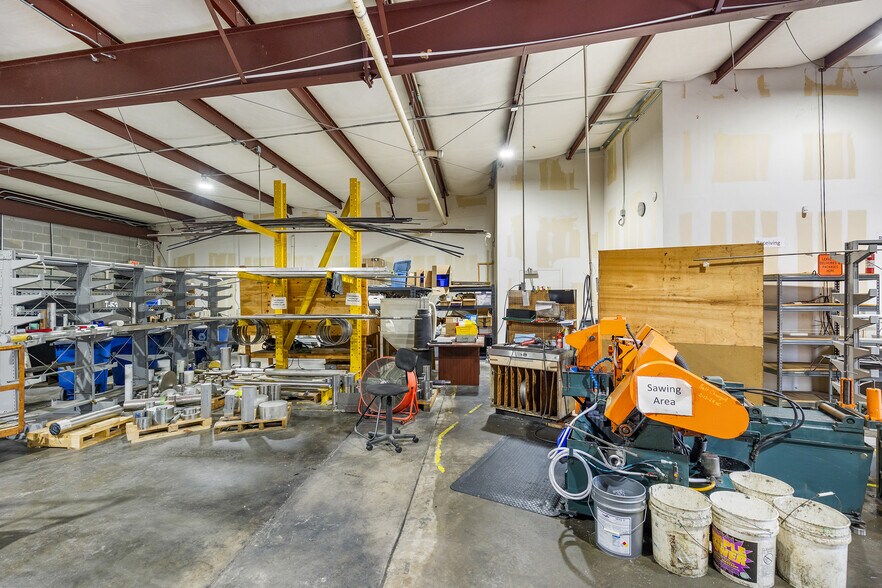 More Photos Of 10541 FM 1960 Rd W, Houston Warehouse For Sale