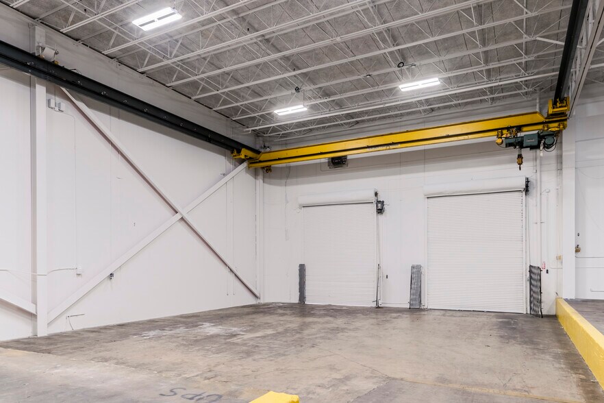 More Photos Of 5400 NW 35th Ave, Fort Lauderdale Warehouse For Lease