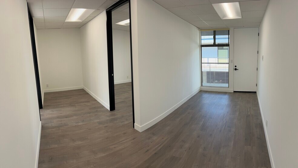 More Photos Of 1510-1512 11th St, Santa Monica Telecom Hotel Data Hosting For Lease