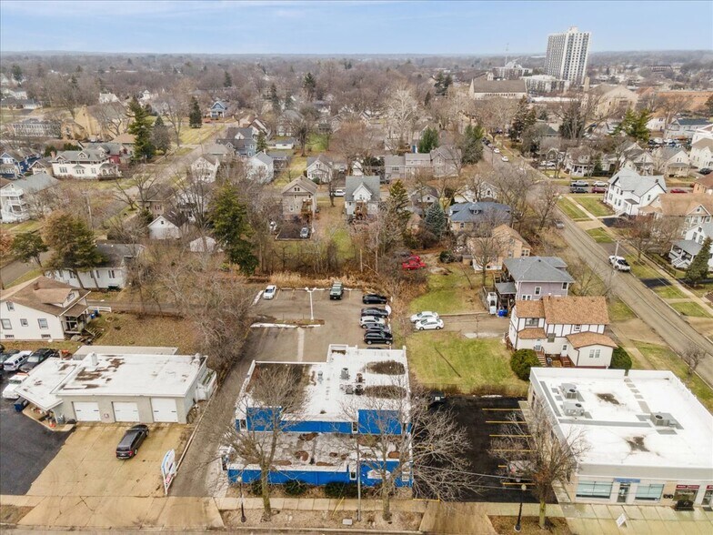 More Photos Of , Wheaton Unknown For Sale