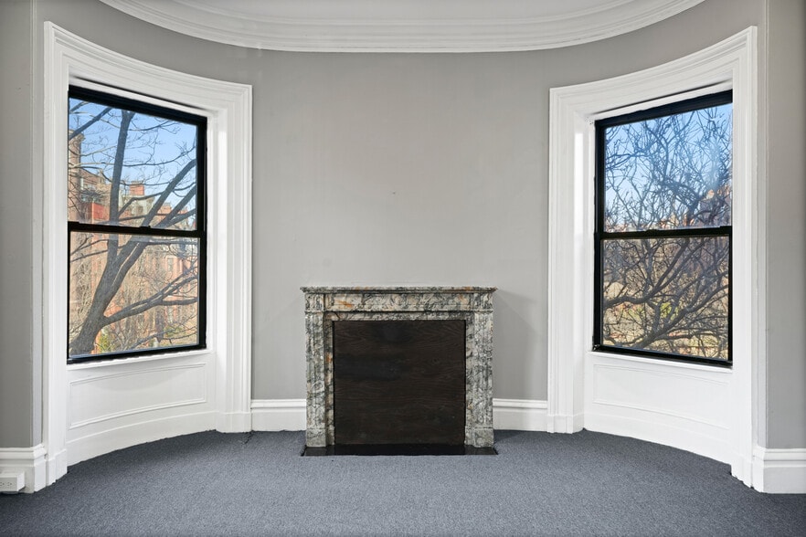 More Photos Of 164 Marlborough St, Boston Dormitory For Sale