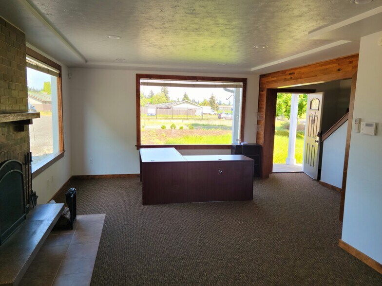 More Photos Of 12160 Spanaway Loop Rd S, Tacoma Contractor Storage Yard For Lease