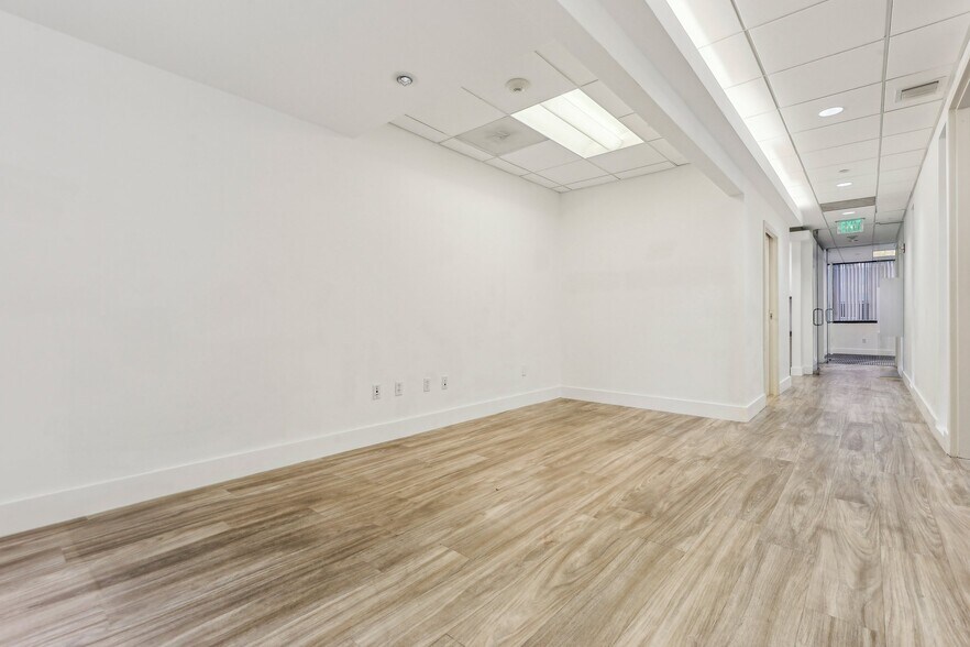 More Photos Of 1200 Brickell Ave, Miami Loft Creative Space For Sale