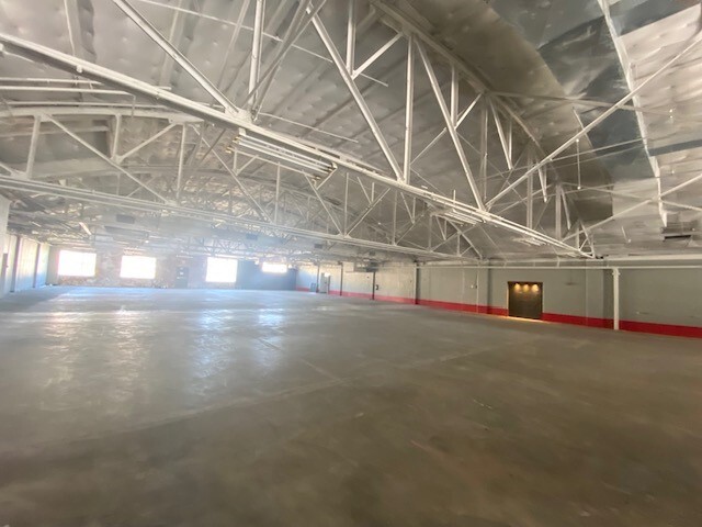 More Photos Of 3975 - 4029 Papin St, Saint Louis Warehouse For Lease