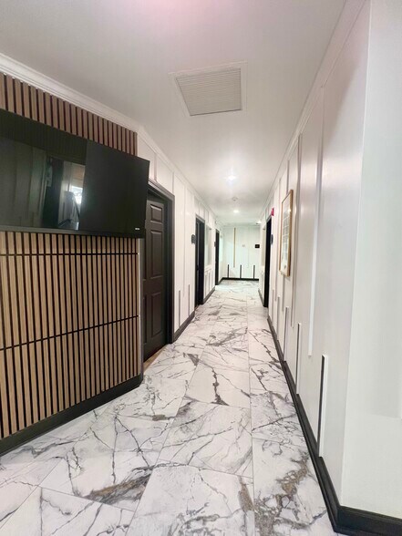 More Photos Of 4496 Southside Blvd, Jacksonville Medical For Lease