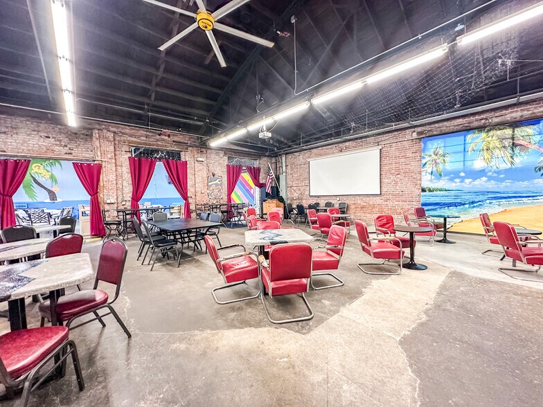 More Photos Of 215 E 2nd St, Bartlesville Auto Repair For Sale