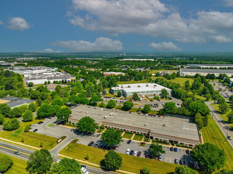 More Photos Of 2299 Brodhead Rd, Bethlehem Office For Sale