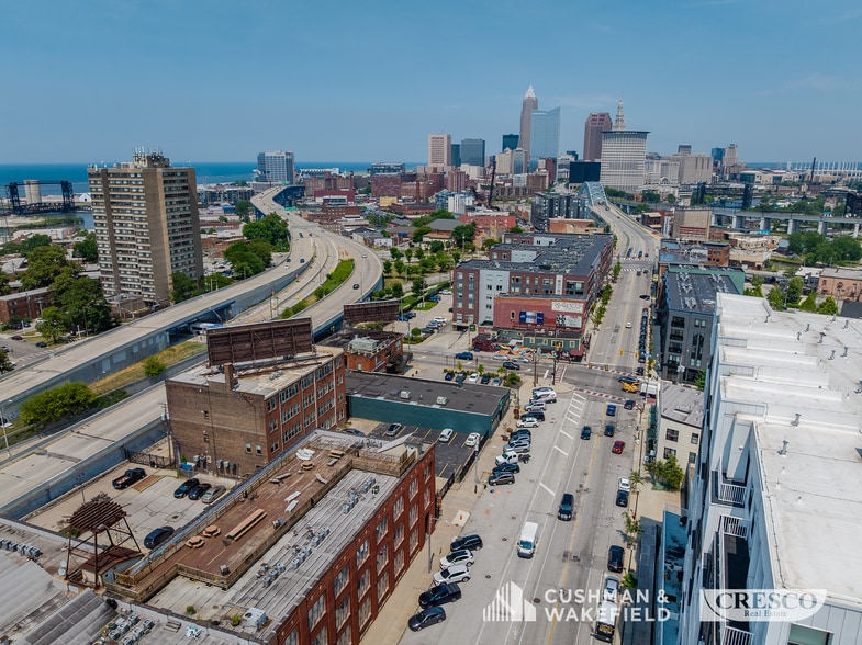 More Photos Of 2814 Detroit Ave, Cleveland Office For Sale