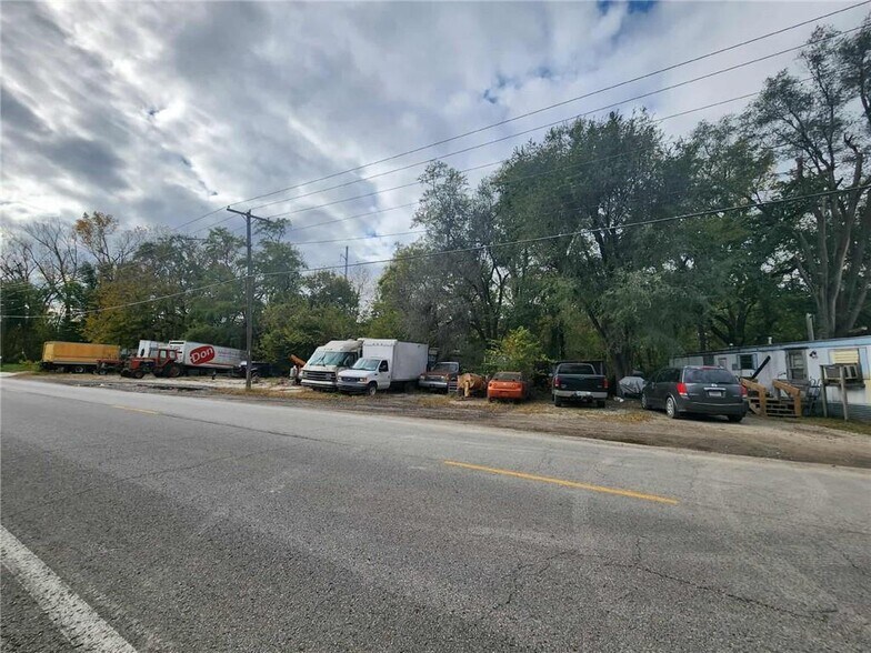 More Photos Of 5101 Savannah Rd, Saint Joseph Industrial For Sale