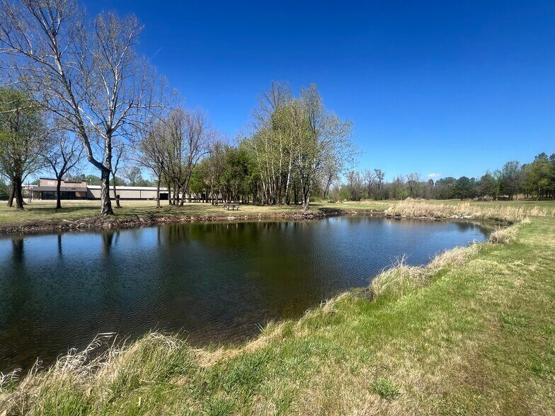 More Photos Of 12007 NE 23rd St, Choctaw Industrial For Sale