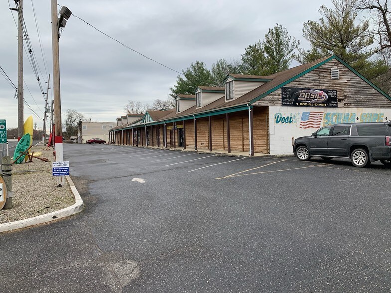 More Photos Of 261 State Route 36 E, North Middletown Storefront Retail Office For Lease