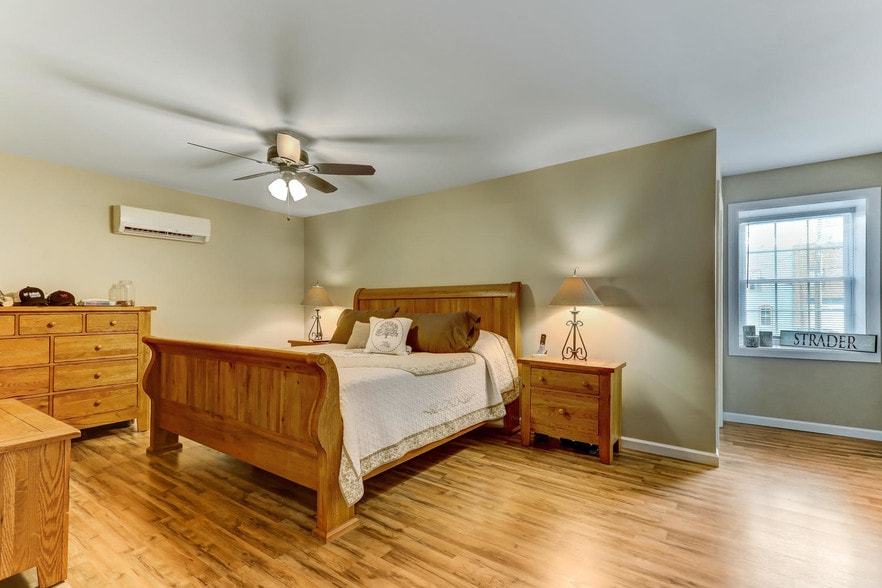 More Photos Of 227-229 S Scales St, Reidsville Storefront Retail Residential For Sale