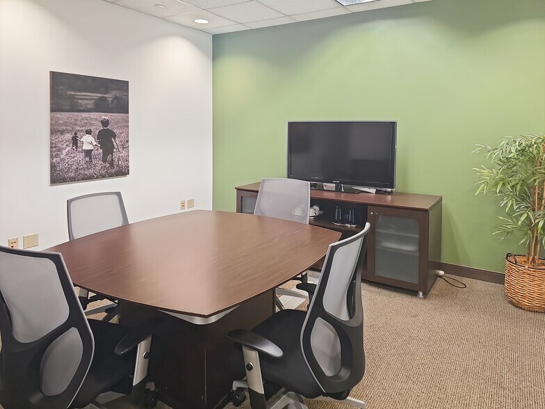 More Photos Of 10260 SW Greenburg Rd, Portland Coworking Space