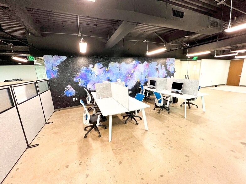 More Photos Of 8350 N Central Expy, Dallas Office For Sale