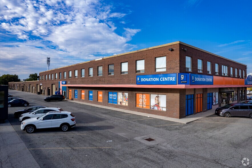 Primary Photo Of 407 Speers Rd, Oakville Warehouse For Lease