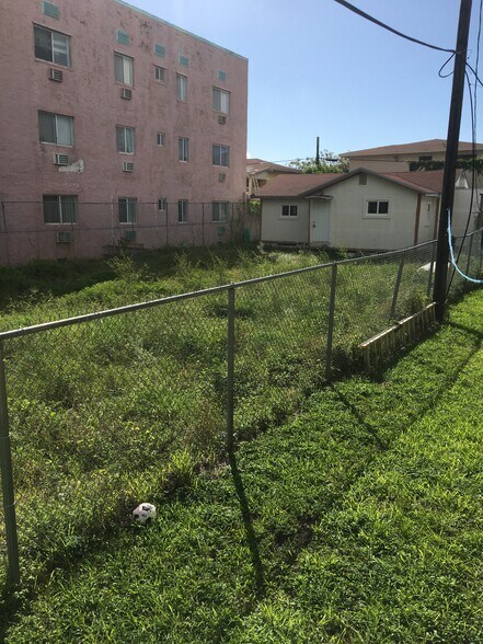 More Photos Of 1560 NW 3rd St, Miami Land For Sale