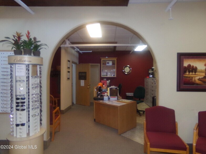 More Photos Of 7-11 Church St, Gloversville Office For Sale