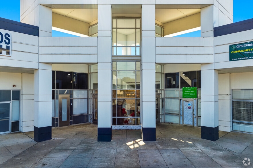 More Photos Of 9801-9819 Bissonnet St, Houston Unknown For Lease