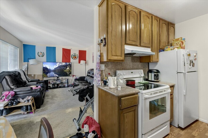 More Photos Of 30 Gardiner Ave, South San Francisco Apartments For Sale