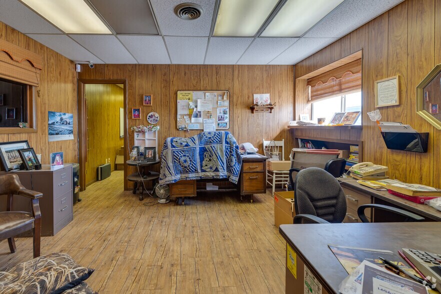 More Photos Of 11756 Highway 152, Pampa Industrial For Sale