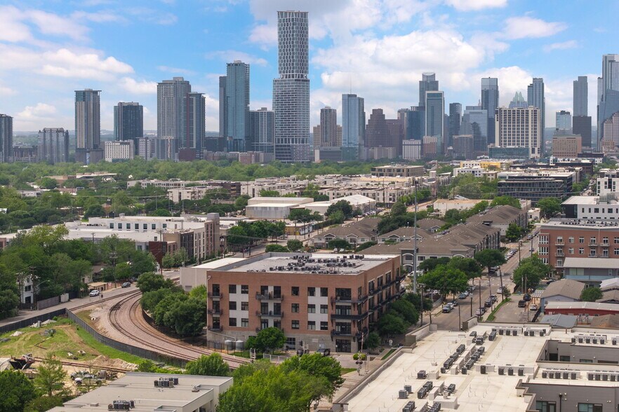 More Photos Of 2235 E 6th St, Austin Apartments For Sale
