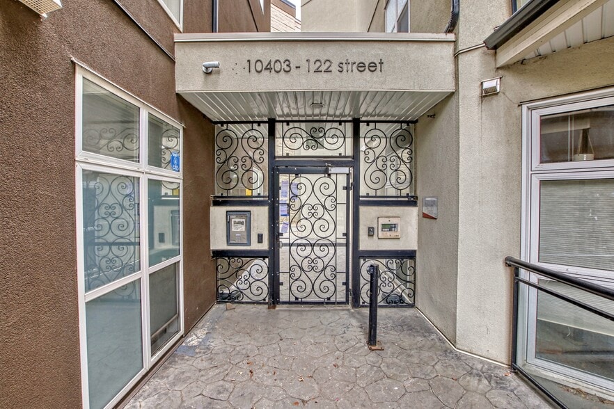 More Photos Of 10403 122 St, Edmonton Office For Sale