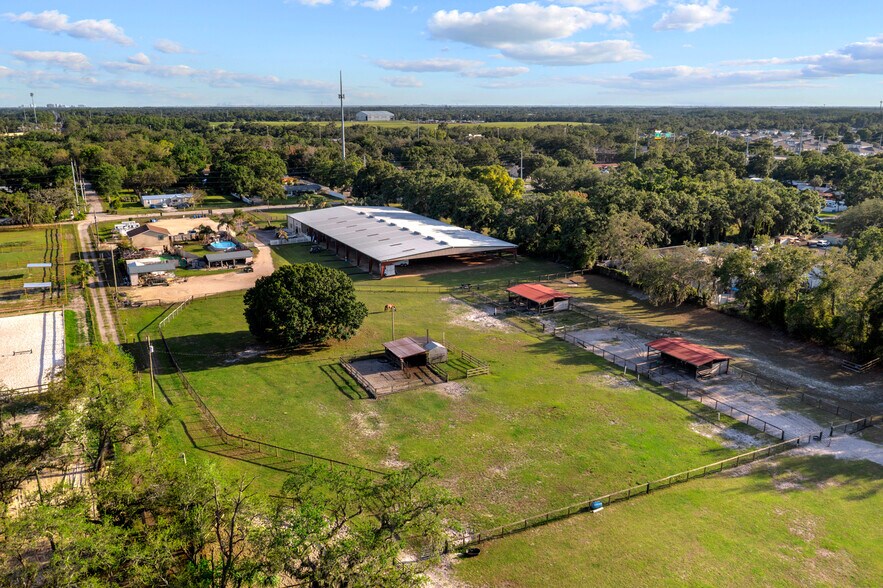 More Photos Of 7705 Gardner Rd, Tampa Specialty For Sale