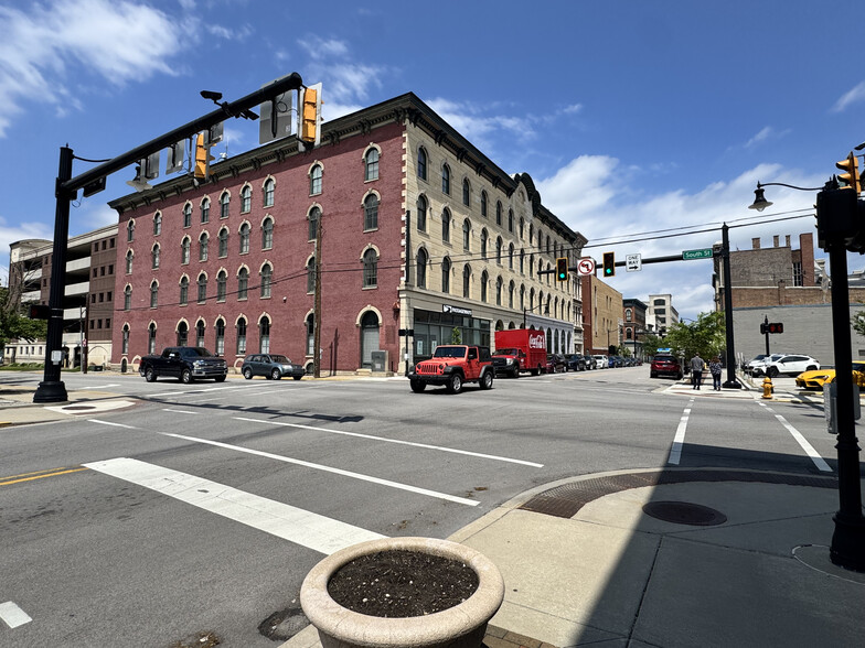 More Photos Of 8 N 3rd St, Lafayette Loft Creative Space For Lease