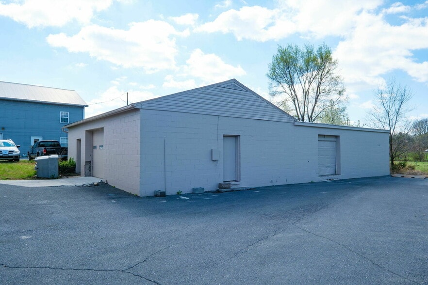 More Photos Of , Harrisonburg General Retail For Sale