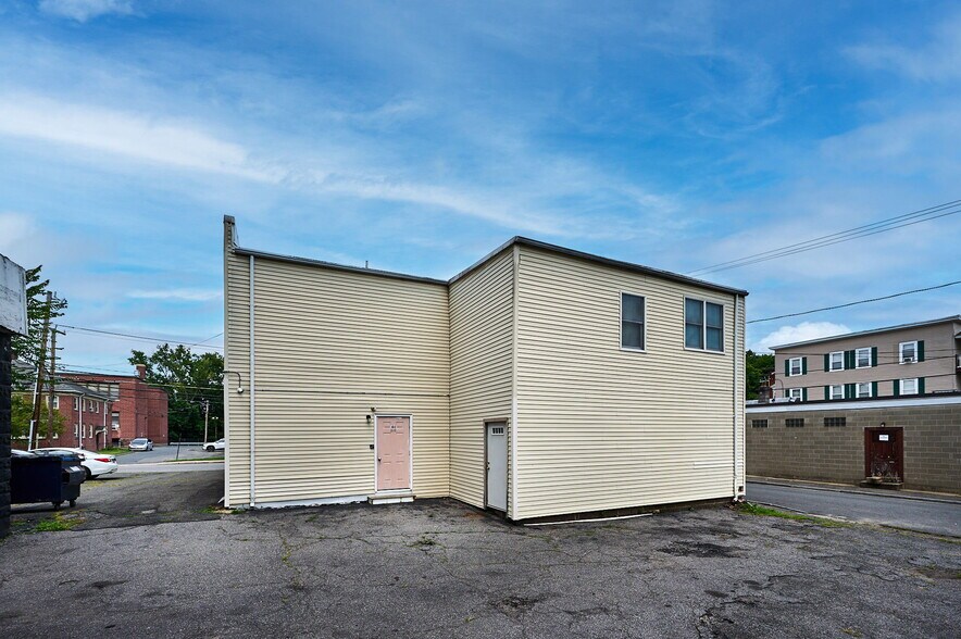 More Photos Of 42-44 Pleasant St, Easthampton Storefront Retail Residential For Sale