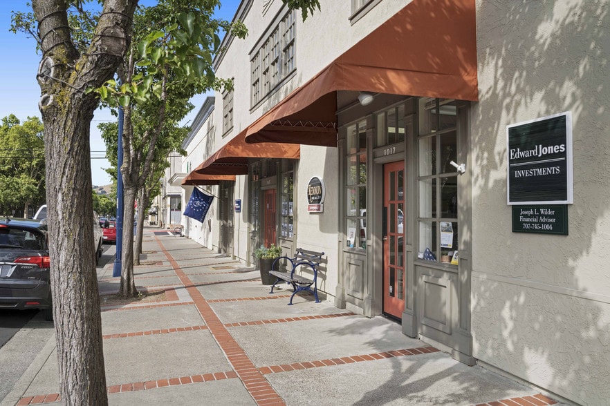 More Photos Of 1013-1021 1st St, Benicia Office For Lease