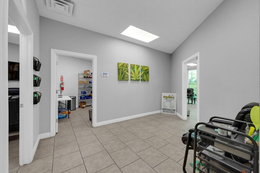 More Photos Of 3550 E Broadway Rd, Mesa Freestanding For Sale