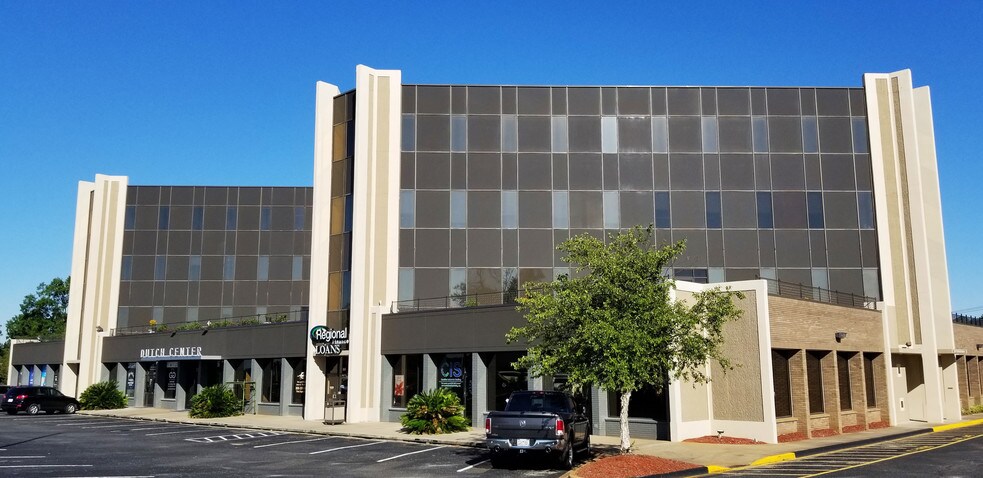 More Photos Of 810 Dutch Square Blvd, Columbia Office For Lease