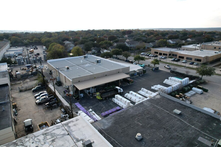 More Photos Of 19940 I-37, Elmendorf Warehouse For Lease