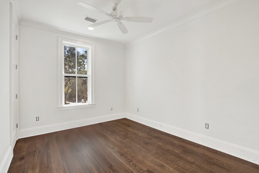 More Photos Of 104 17th st, Tybee Island Apartments For Sale