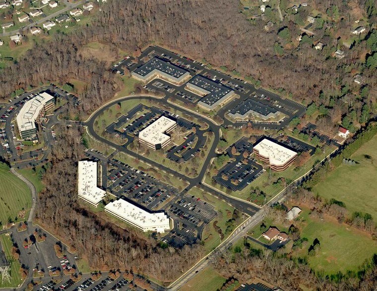 More Photos Of 960 Harvest Dr, Blue Bell Office For Lease