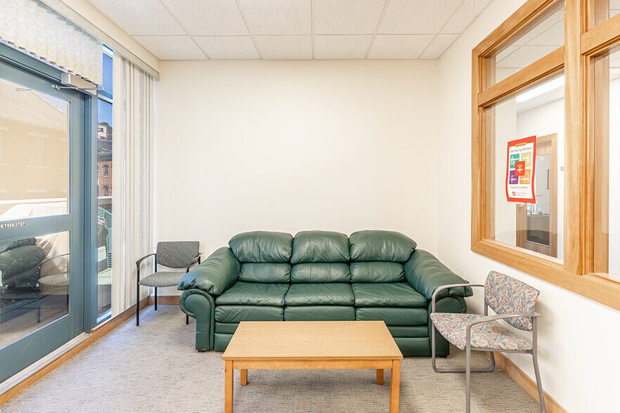 More Photos Of 1 Market St, Portland Office For Lease